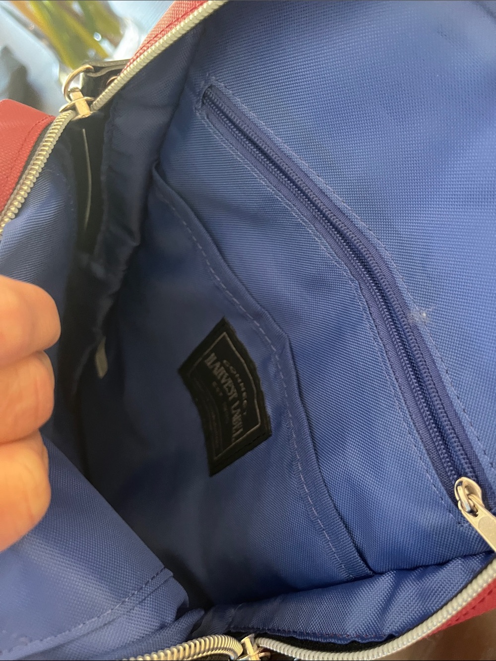 Harvest label Compact Red Sling Backpack for unisex  - Everyday Crossbody Carry - Picture 3 of 7